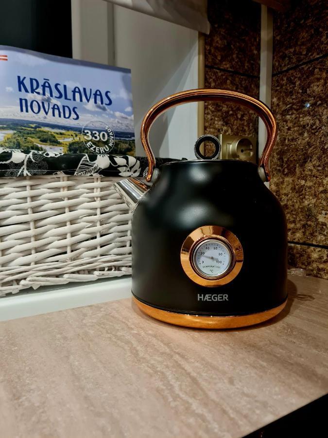 Hannah Krāslava Extérieur photo